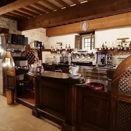 Szálloda Borgo De' Varano By I Duchi *