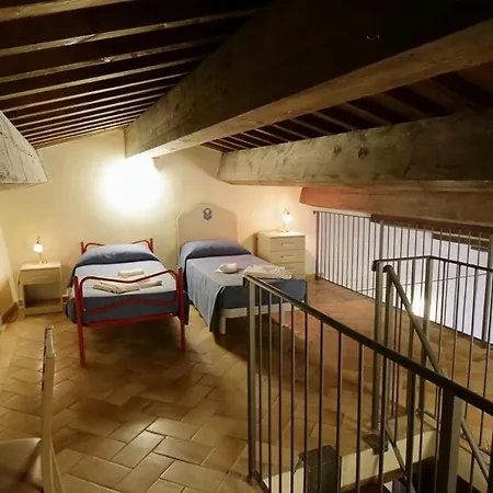 Borgo De' Varano By I Duchi *